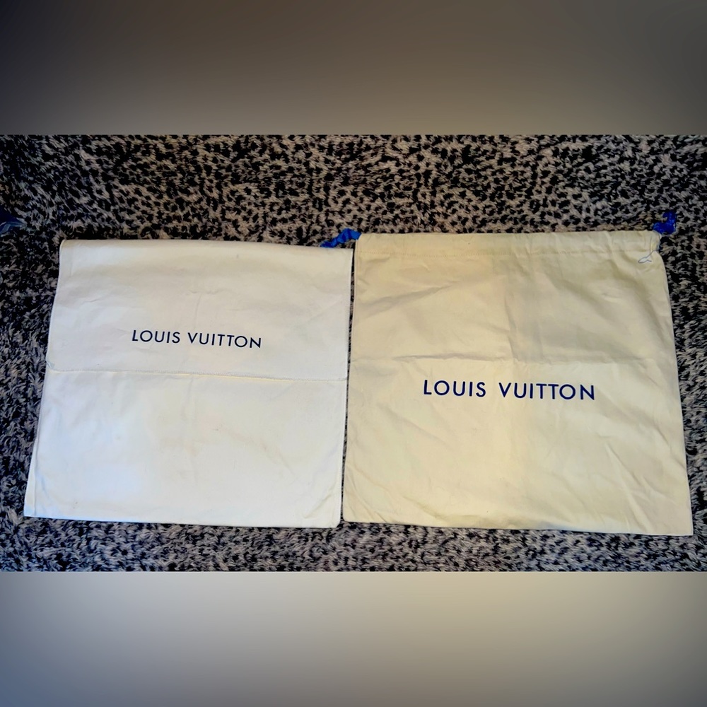 Dust Bags - Pick one ✨